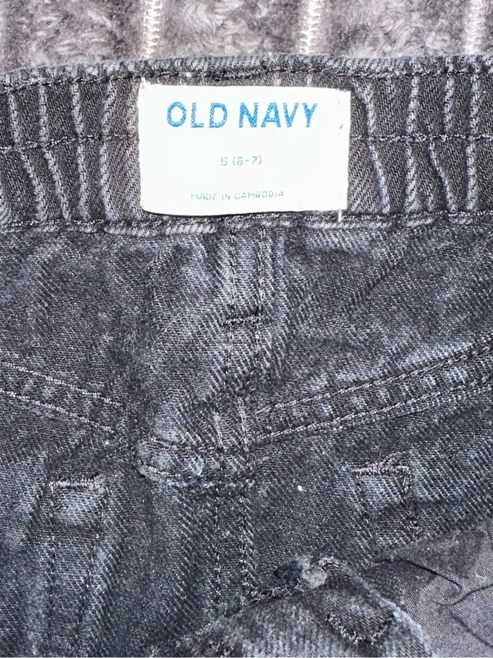 Girls old navy Black Denim Mini Skirt with Multicolor Stud Accents